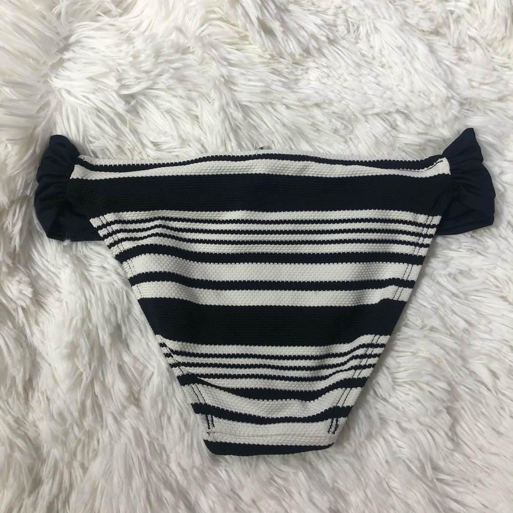 Anthropologie Vitamin A Ruched Bikini Bottoms - Picture 6 of 6